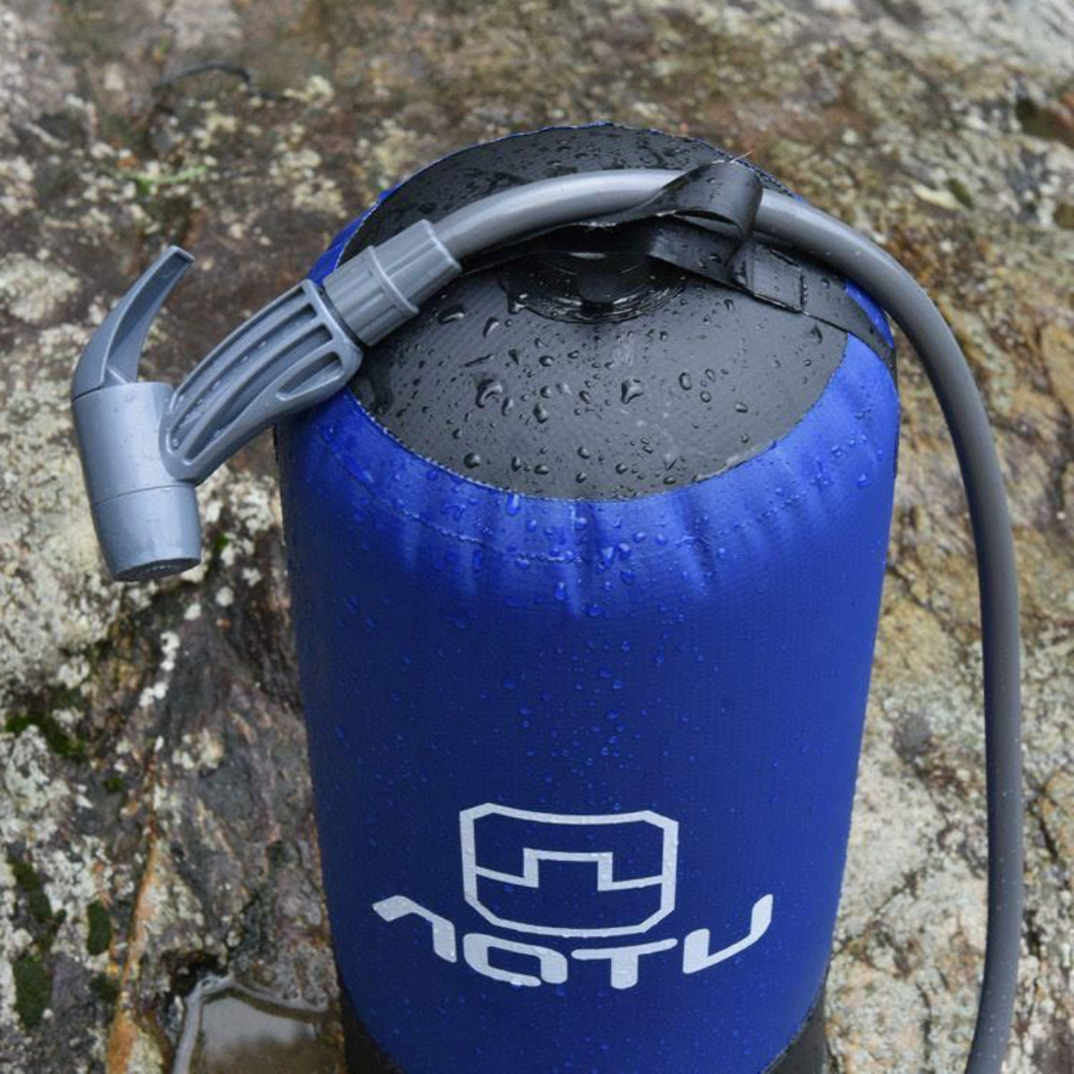 11L PVC Pressure Shower with Foot Pump Lightweight Outdoor Inflatable Shower Pressure Shower Water Bag For Outdoors Beach Camping Hiking Bathing
