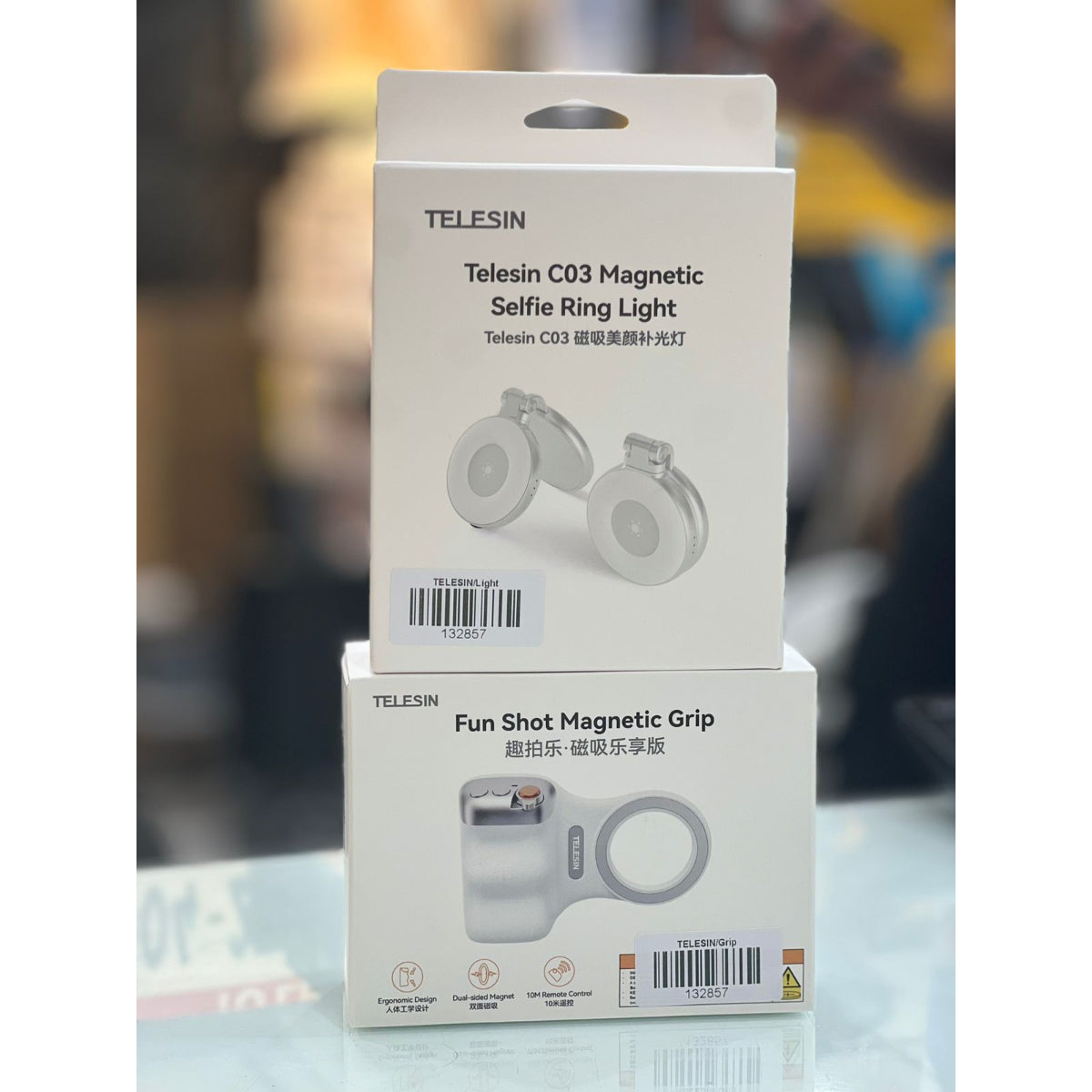 Magnetic Phone Camera Grip, 8x Strong Magnetic Force, One-Handed Control with Bluetooth Remote, Silver